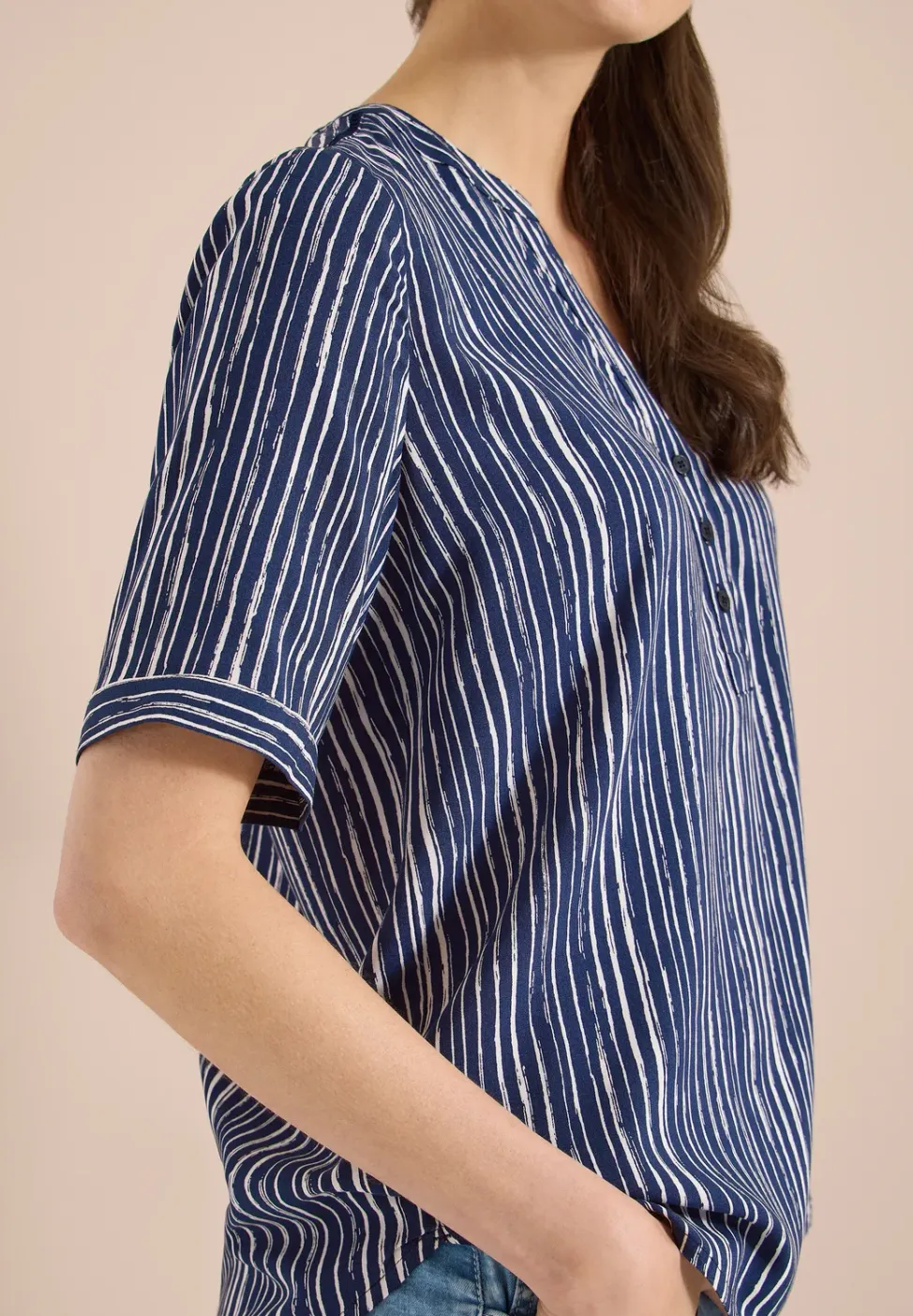 Blouse met gespleten hals en strepen