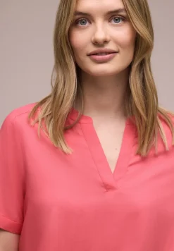 Blouse met gespleten hals en omslag