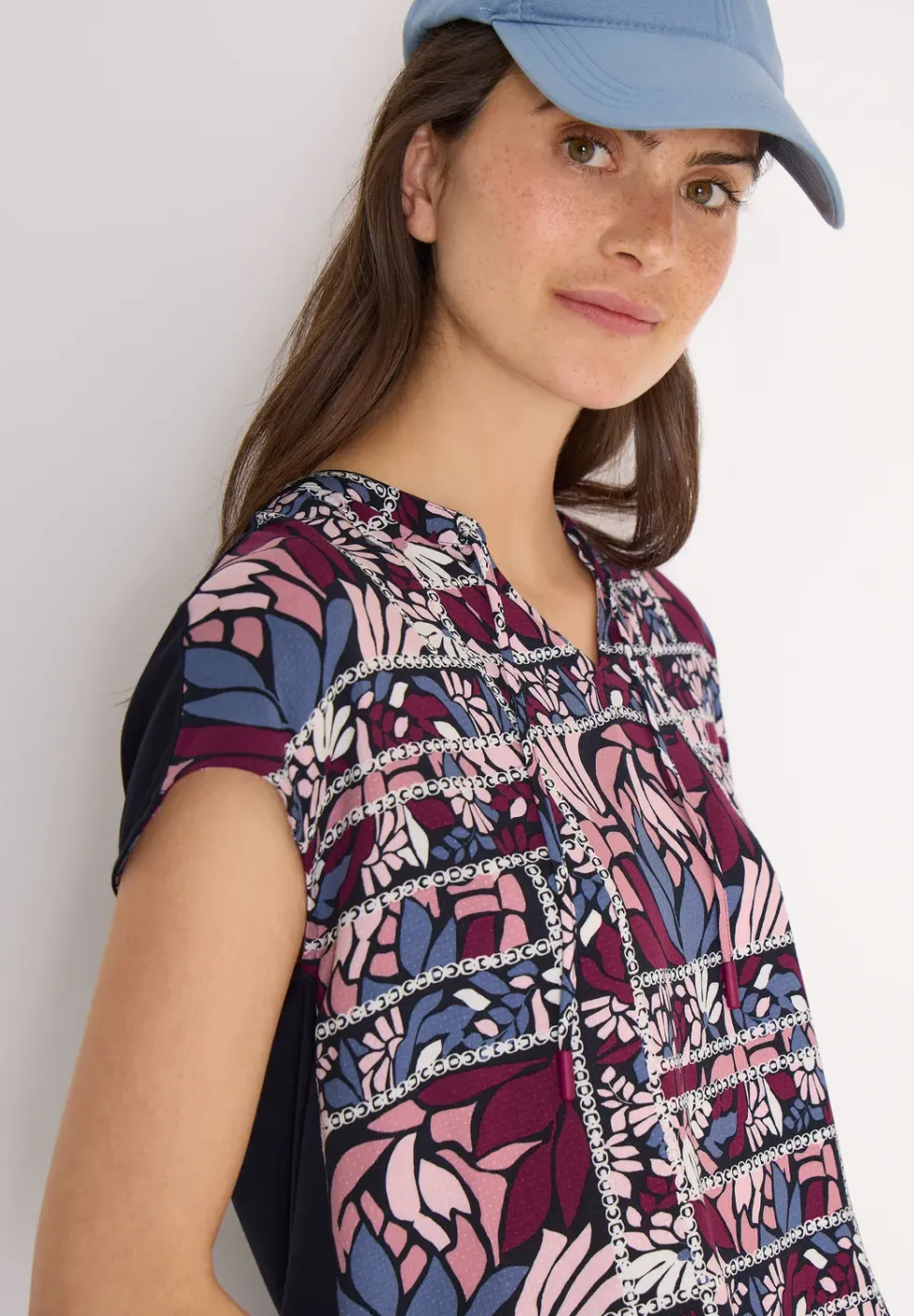 Blouse met gespleten hals en structuurmix