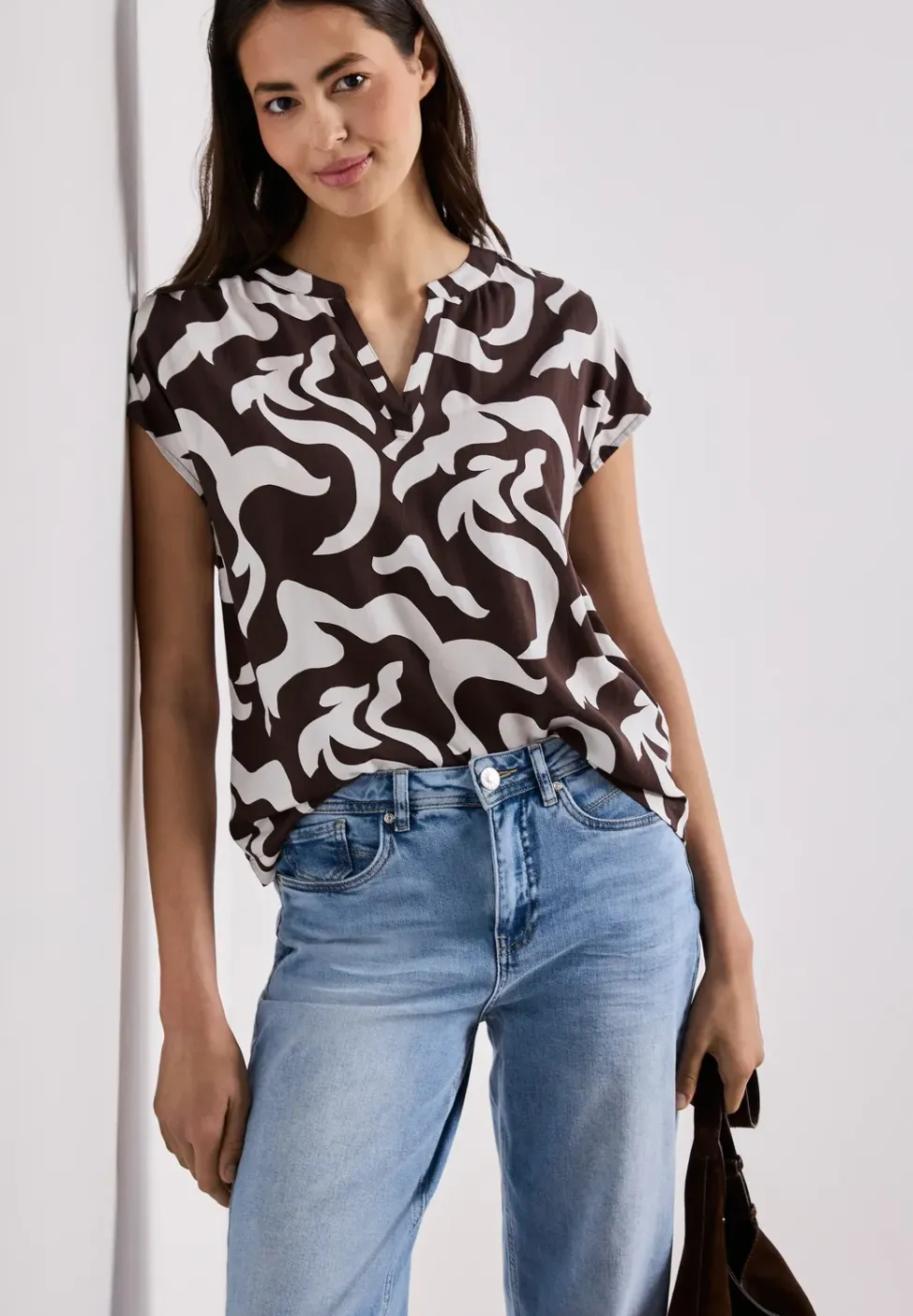 Blouse met hangende schouder en print