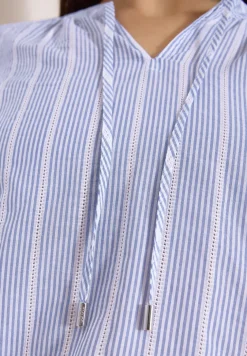 Blouse met hangende schouder en structuur