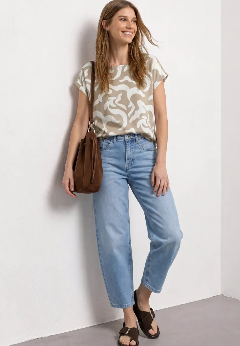 Blouse met hangende schouder en print
