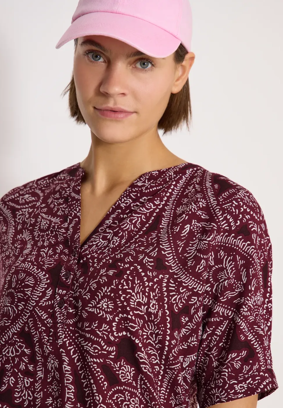 Blouse met korte mouwen en paisleyprint