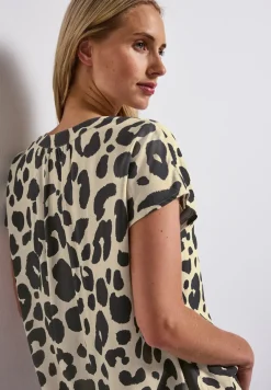 Blouse met leopatroon