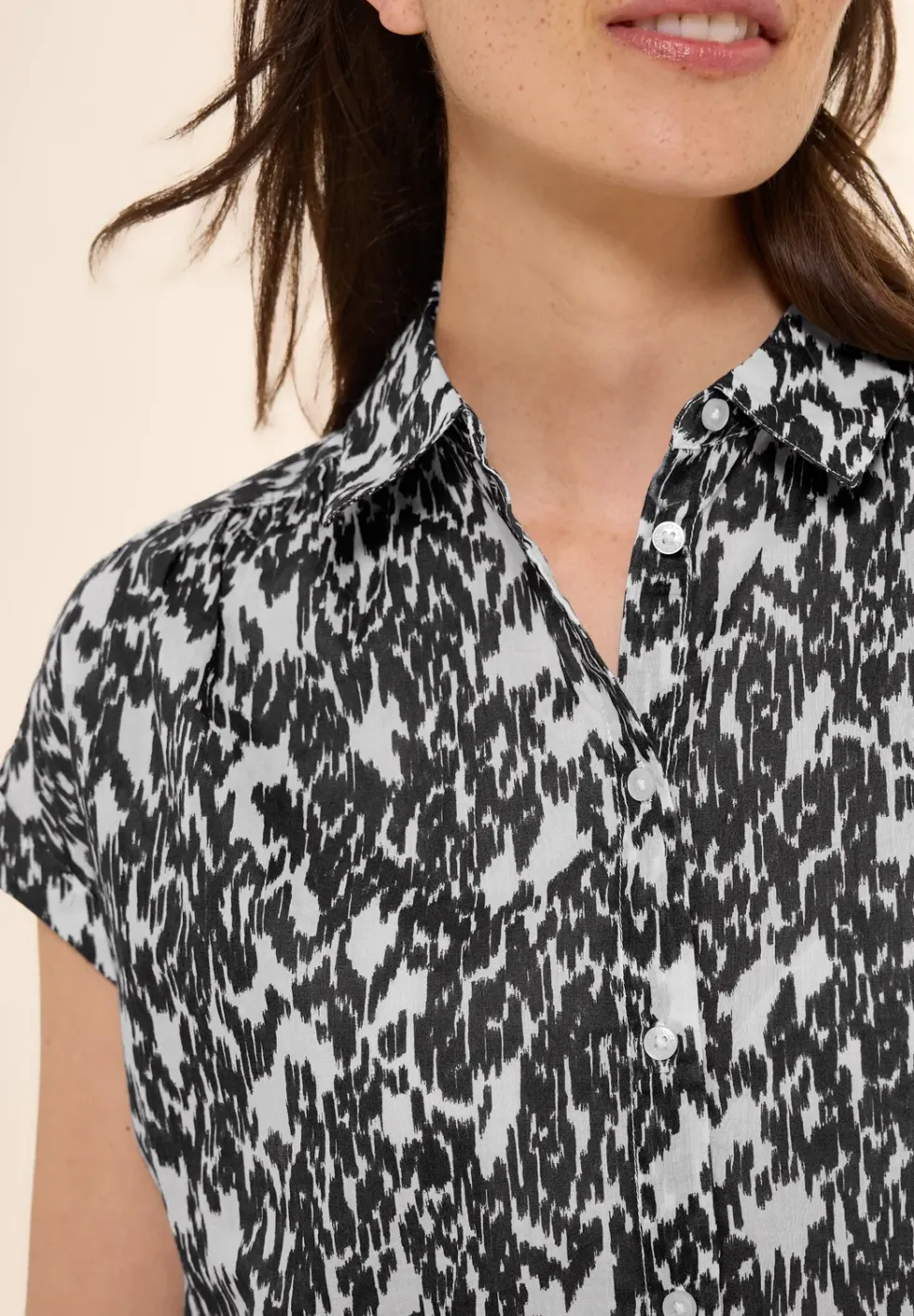 Blouse met minimale print
