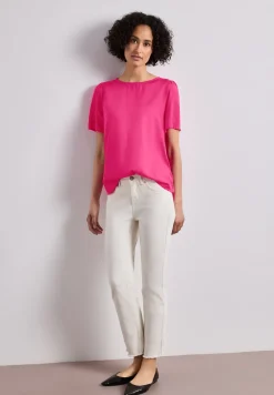 Blouse met ronde hals en korte pofmouwen