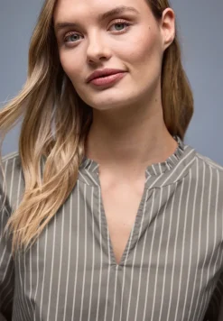 Blouse met ruches
