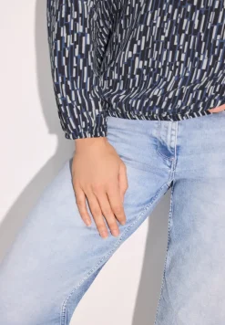 Blouse met smokdetail