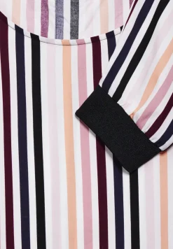 Blouse met tape details