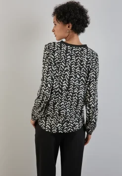 Blouse met tape details