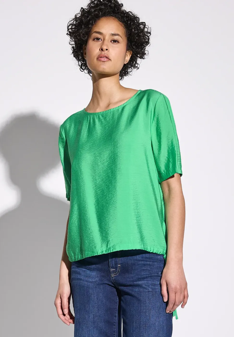 Blouse in effen kleur