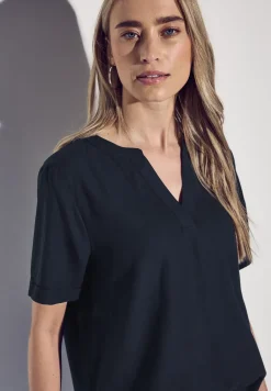 Blouse in effen kleur