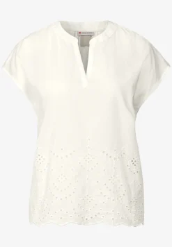 Blouse met borduursel
