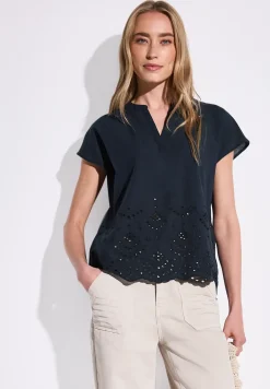 Blouse met borduursel