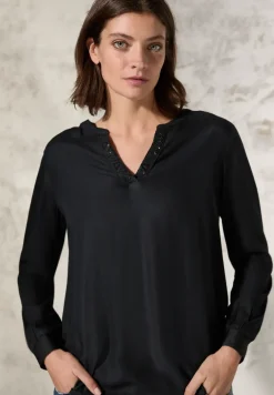 Blouse met details