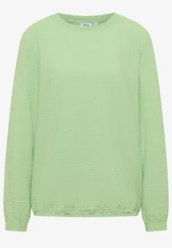 Blouse met gesmockte halslijn