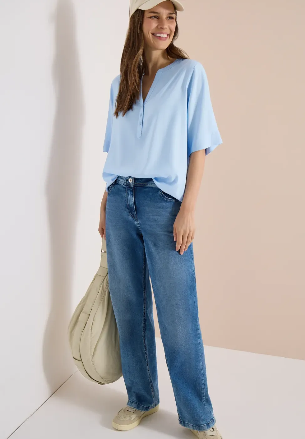 Blouse met gespleten hals en elastische zoom