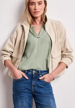 Blouse met gespleten hals en omslag