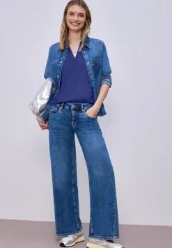 Blouse met gespleten hals en omslag