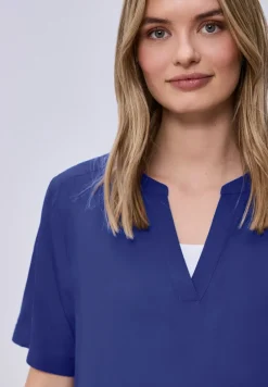 Blouse met gespleten hals en omslag