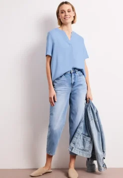 Blouse met gespleten hals en omslag