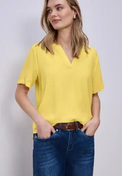 Blouse met gespleten hals en omslag