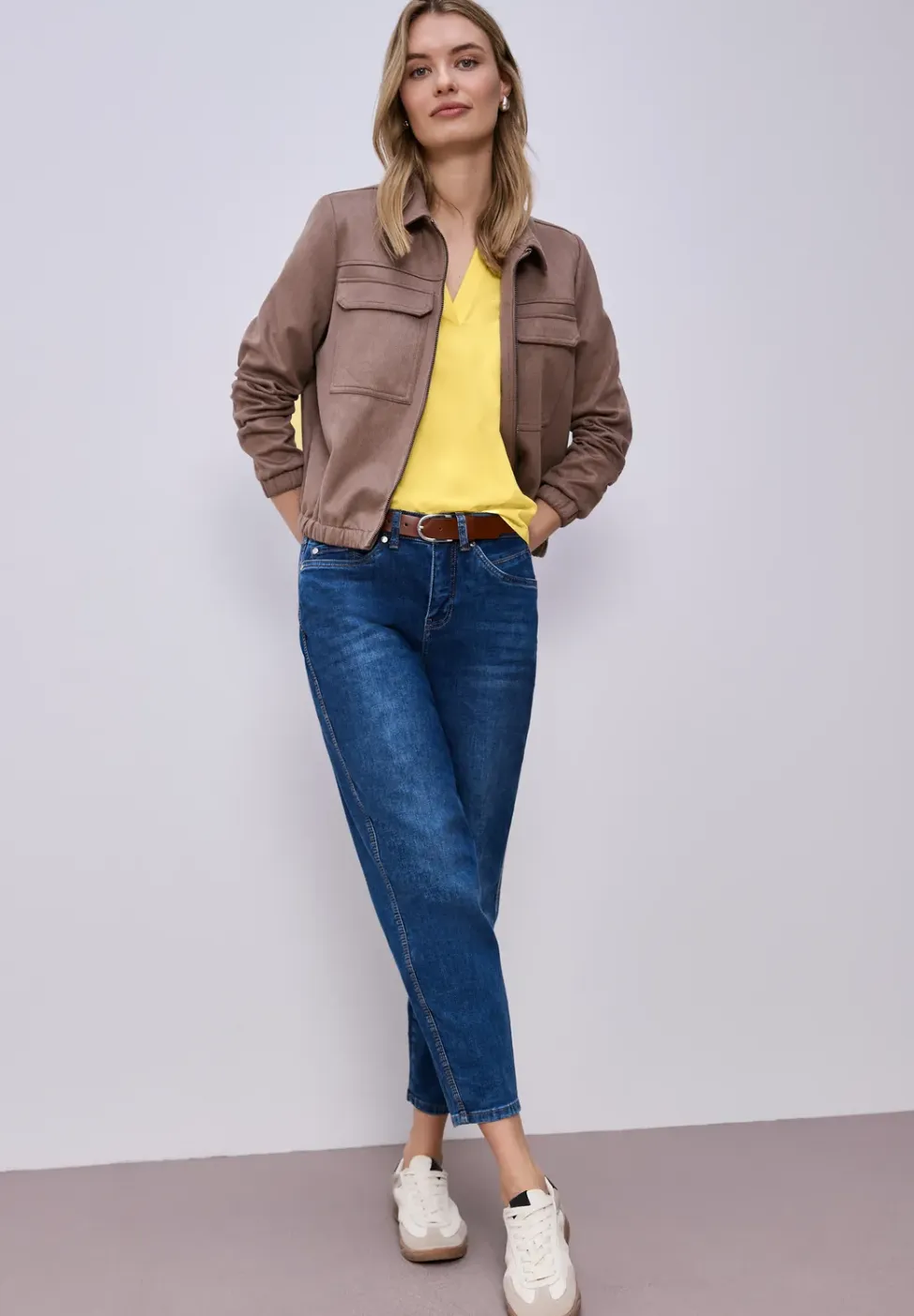 Blouse met gespleten hals en omslag