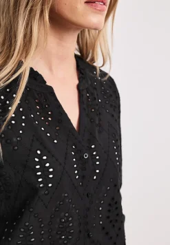 Blouse met gespleten hals en Shiffley-patroon