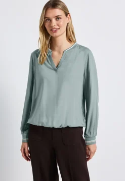Blouse met gespleten hals en tape