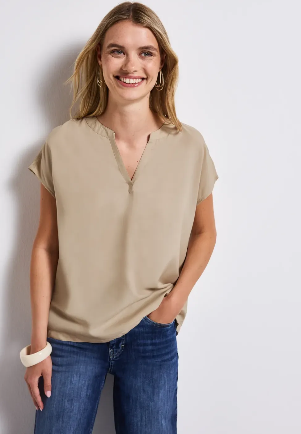 Blouse met gespleten hals in effen kleur