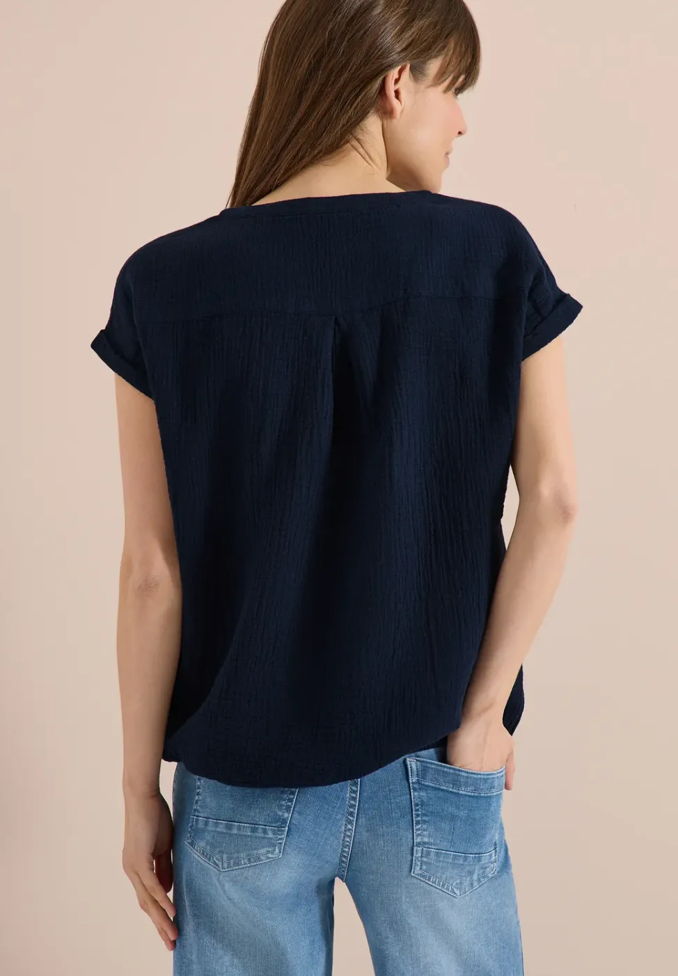 Blouse met gespleten hals in mousseline