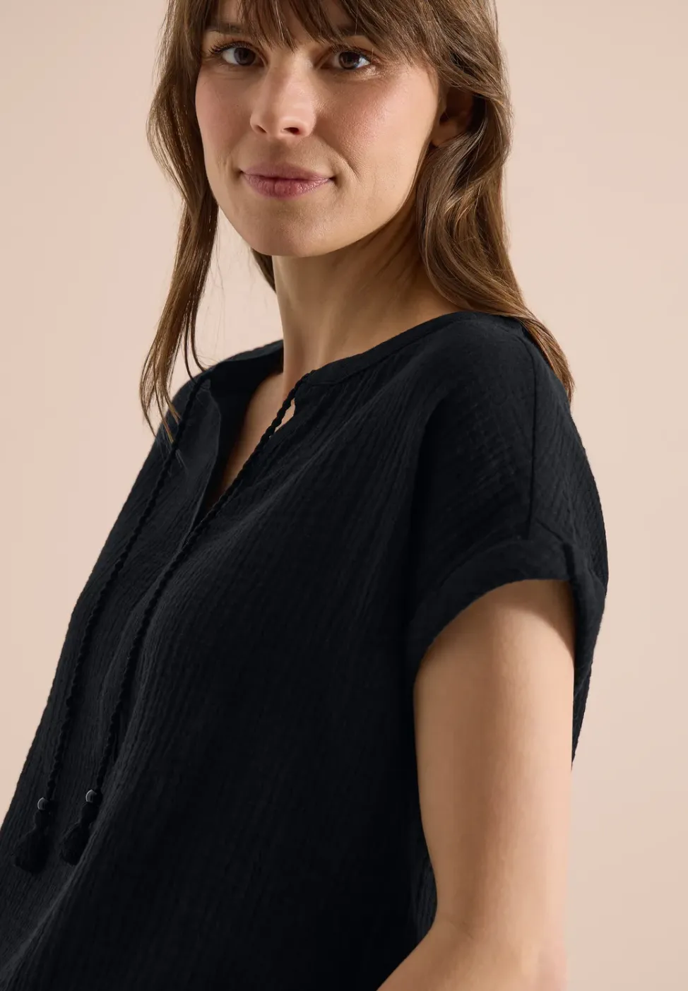 Blouse met gespleten hals in mousseline