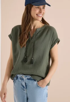 Blouse met gespleten hals in mousseline