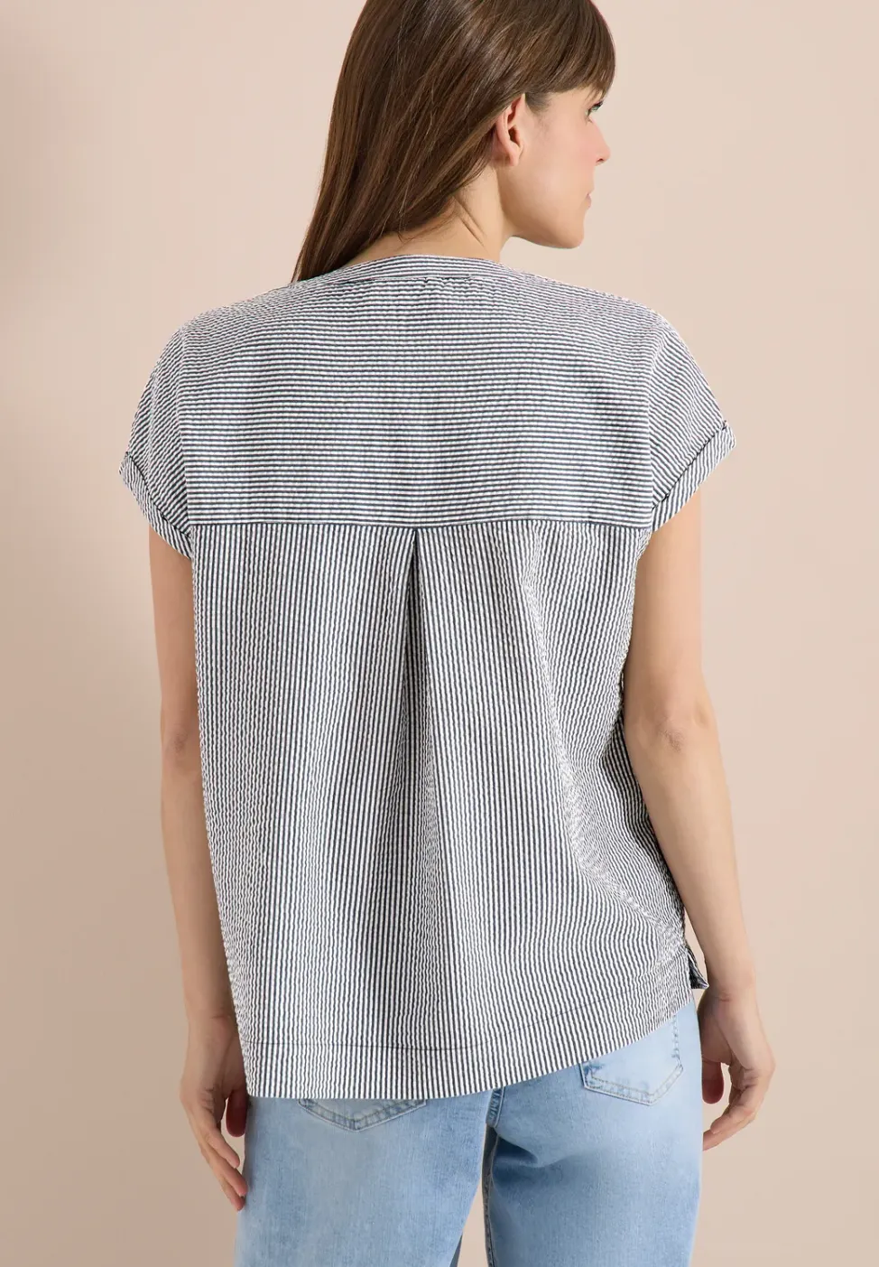 Blouse met gespleten hals in seersucker kwaliteit