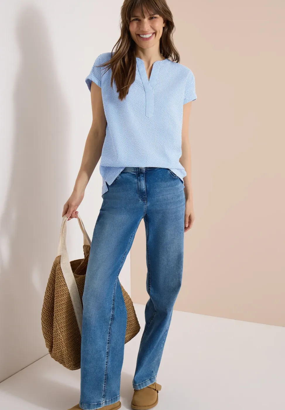 Blouse met gespleten hals in seersucker kwaliteit