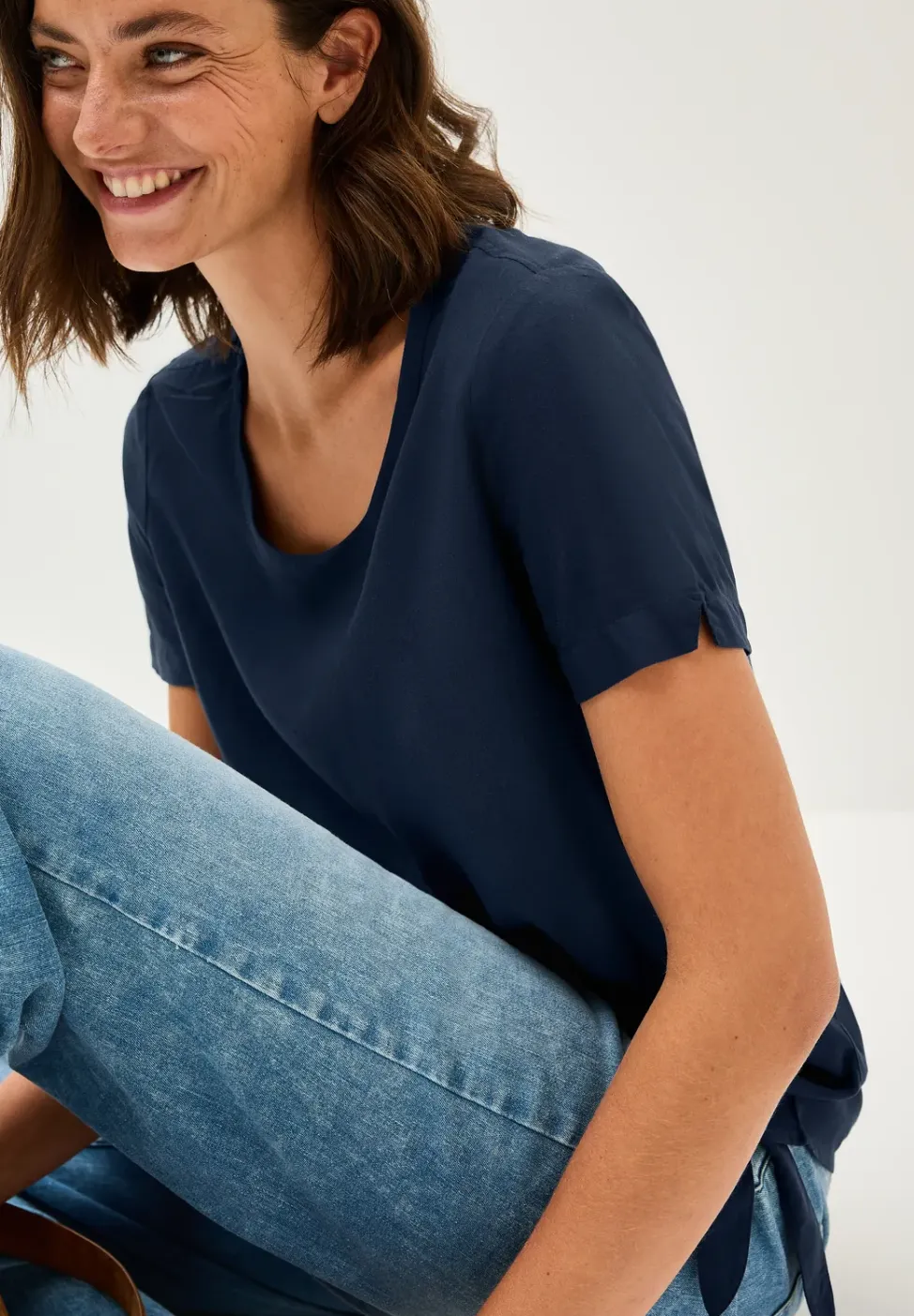Blouse met knoopdetail