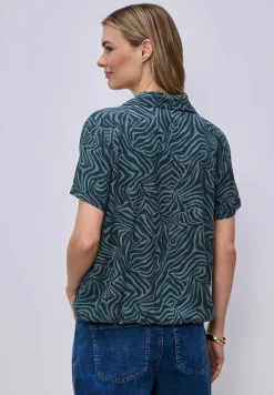 Blouse met korte mouwen en bowlingkraag