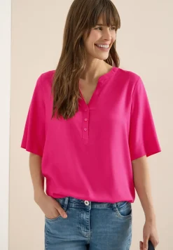 Blouse met korte mouwen en gespleten hals