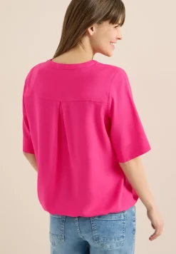Blouse met korte mouwen en gespleten hals