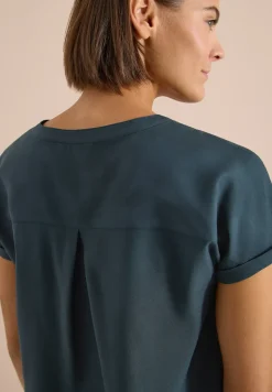 Blouse met korte mouwen en gespleten hals