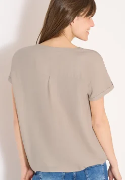 Blouse met korte mouwen en gespleten hals