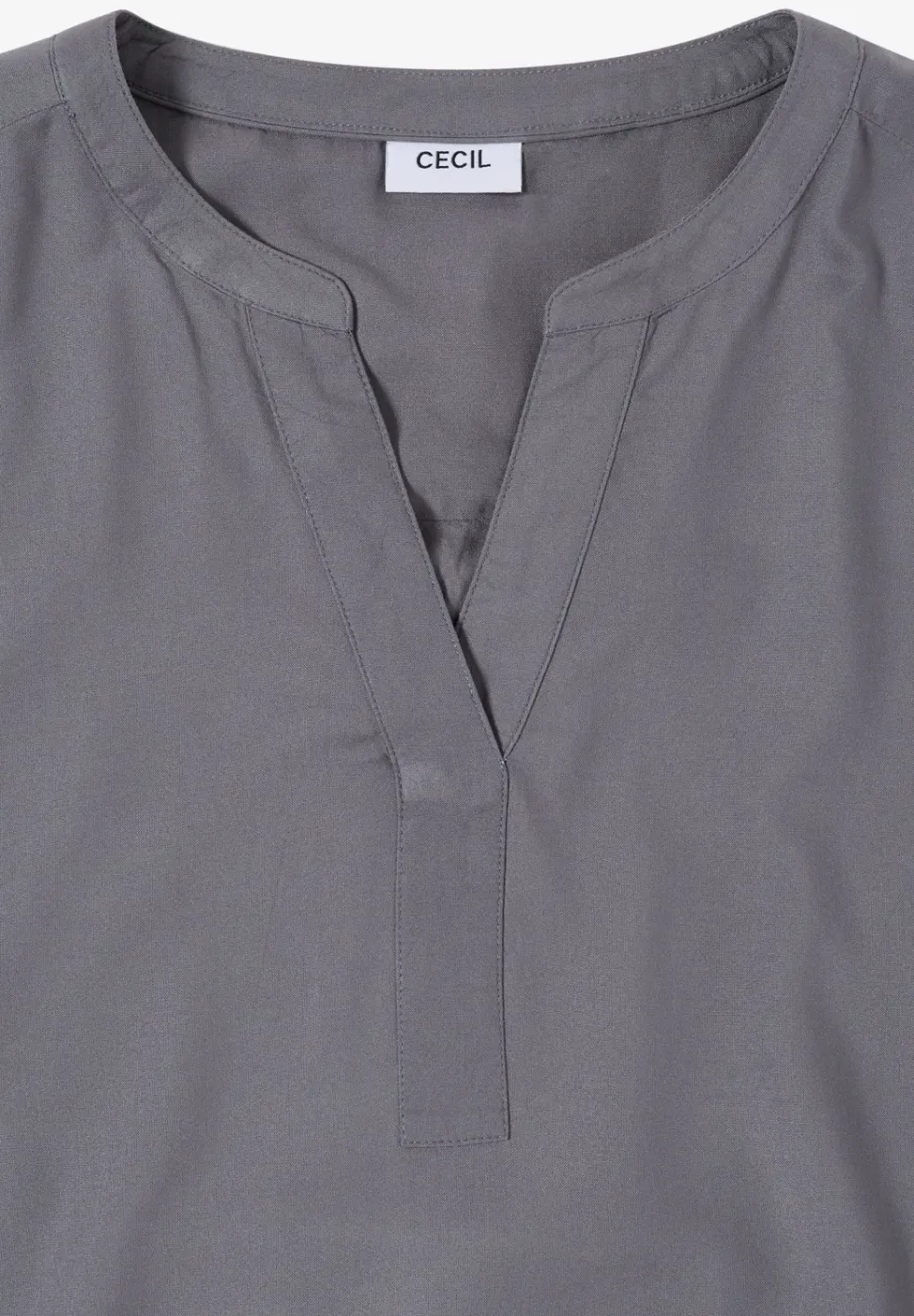 Blouse met korte mouwen en gespleten hals