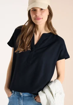 Blouse met korte mouwen en gespleten hals