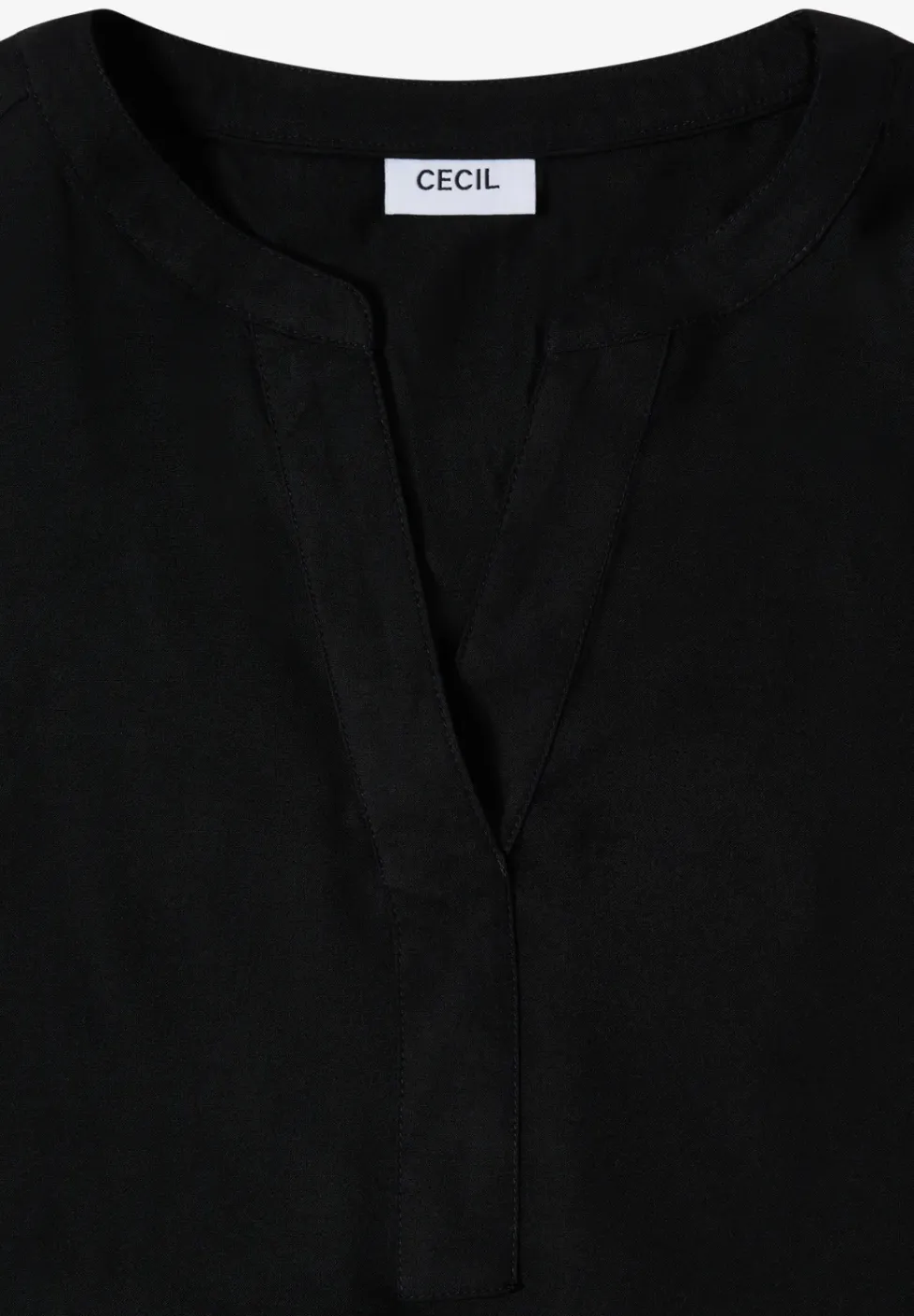 Blouse met korte mouwen en gespleten hals