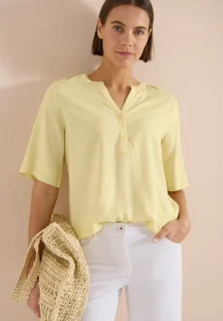 Blouse met korte mouwen en gespleten hals