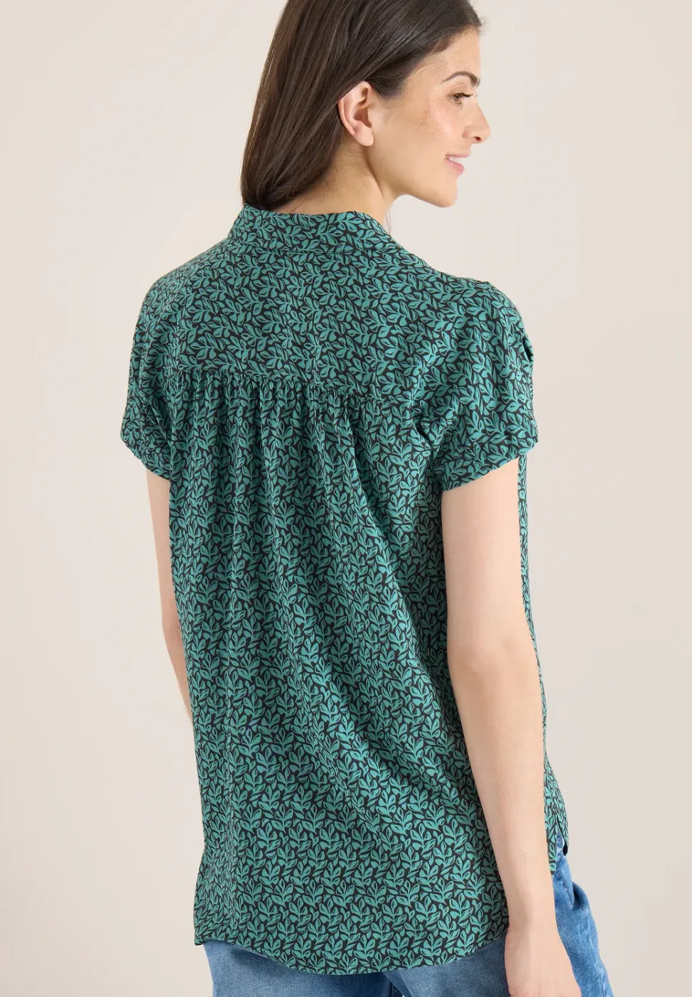 Blouse met korte mouwen en knoopsluiting