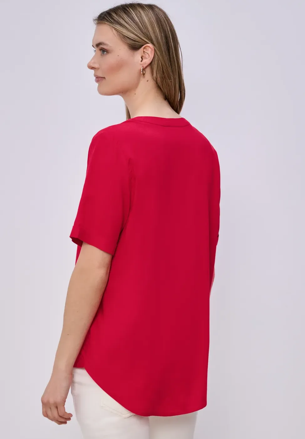 Blouse met korte mouwen en omslag