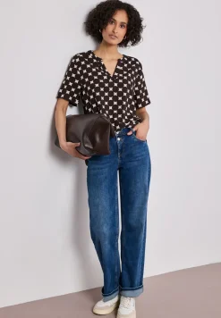 Blouse met korte mouwen en omslag