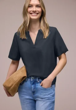 Blouse met korte mouwen en omslag