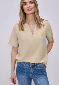 Blouse met korte mouwen en omslag